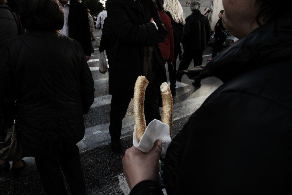 Ο οικονομικός εφιάλτης και πάλι προ των πυλών