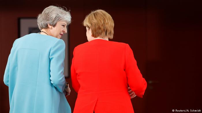 Πιθανή μια μεσολάβηση Μέρκελ στο Brexit;