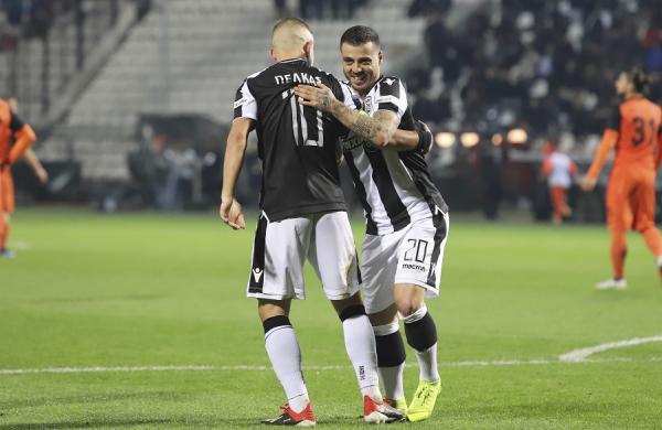 Όταν ο Πέλκας ζήτησε από τον Βιερίνια να βάλει γκολ