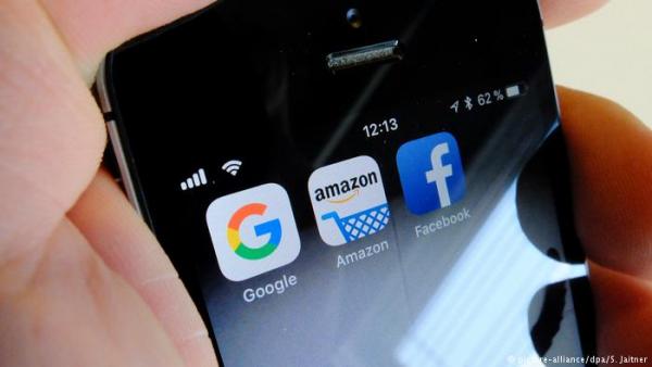 Πόλεμο κατά ψηφιακών πολυεθνικών ξεκινά η Γαλλία