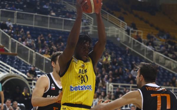 Επίσημο το «διαζύγιο» ΑΕΚ – Ρόμπερσον