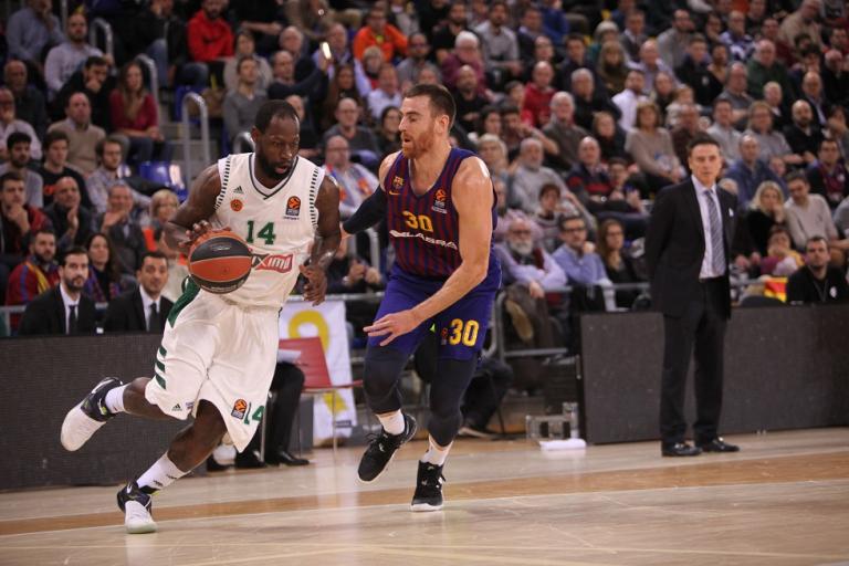 Παναθηναϊκός: Ενα αμυντικό ριμπάουντ οι τρεις σέντερ