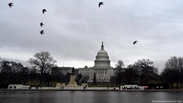 Tέλος στο «shutdown» από Τραμπ… για την ώρα
