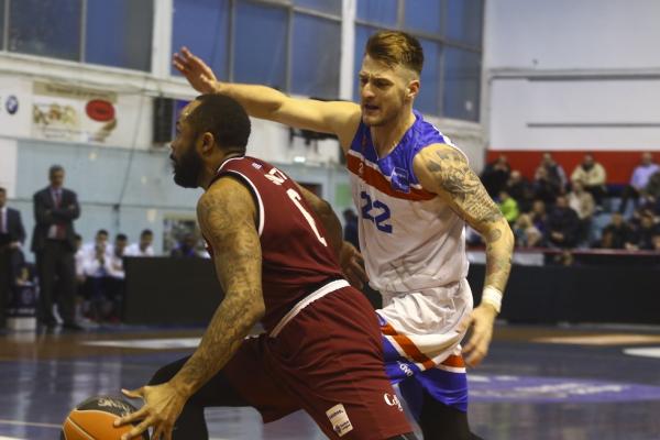 Αντίο με ήττα για τον Πανιώνιο