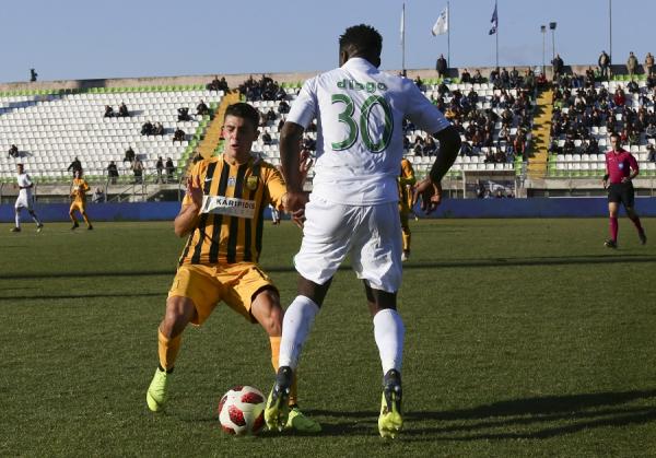 Άρης: Οι παίκτες πήγαν να ευχαριστήσουν τους οπαδούς και τα… άκουσαν