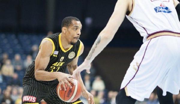 Τούρμπο η ΑΕΚ