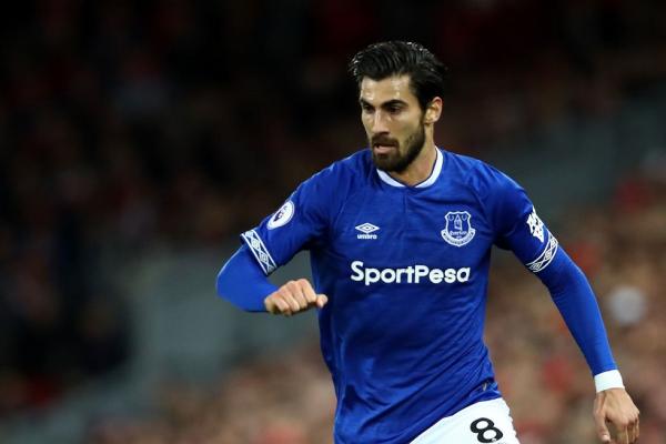 Ρωμαίοι μνηστήρες για Αντρέ Γκόμεζ