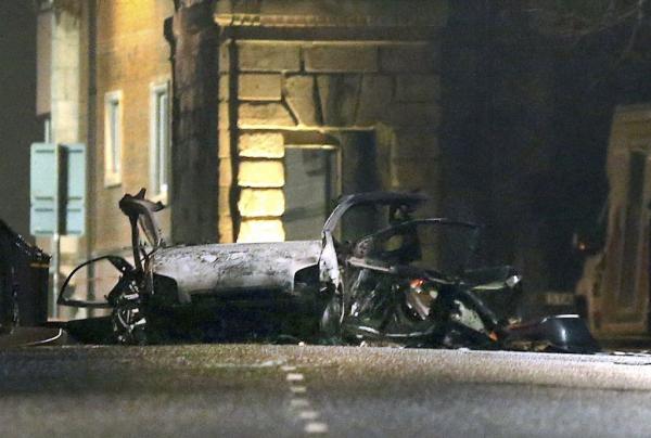 Βόρεια Ιρλανδία: Ο… IRA ανέλαβε την ευθύνη για την έκρηξη στο Λοντοντέρι