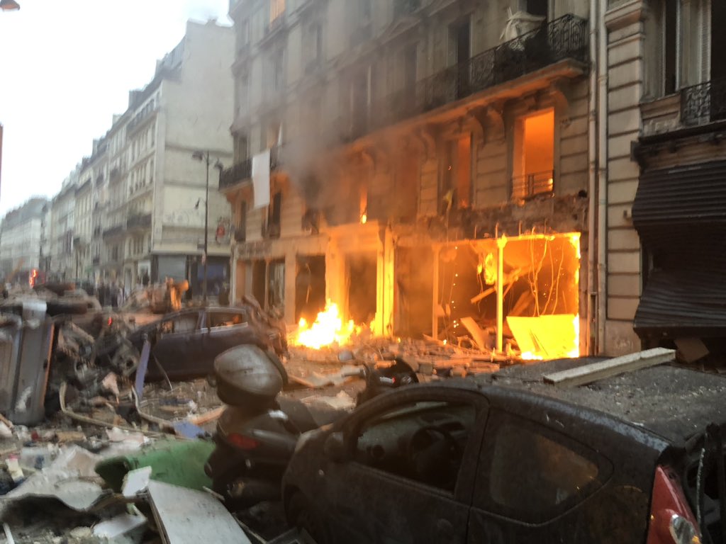 Ισχυρή έκρηξη στο κέντρο του Παρισιού - Πολλοί τραυματίες