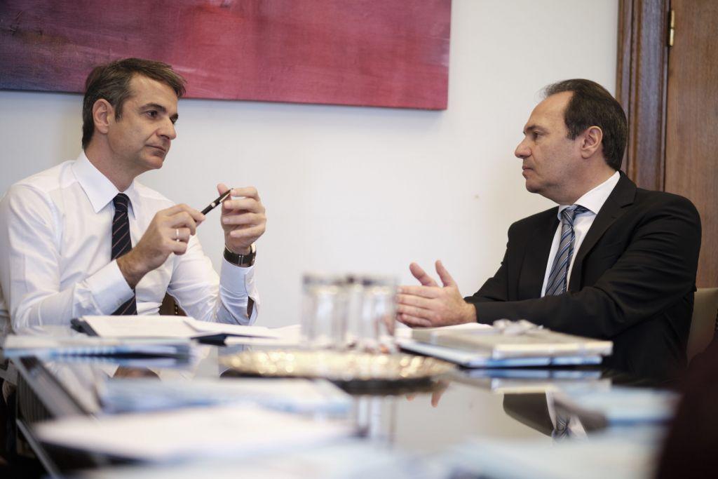 Ο Κυριάκος Μητσοτάκης συναντήθηκε με εκπροσώπους της Πανελλήνιας Ένωσης Φαρμακοβιομηχάνων