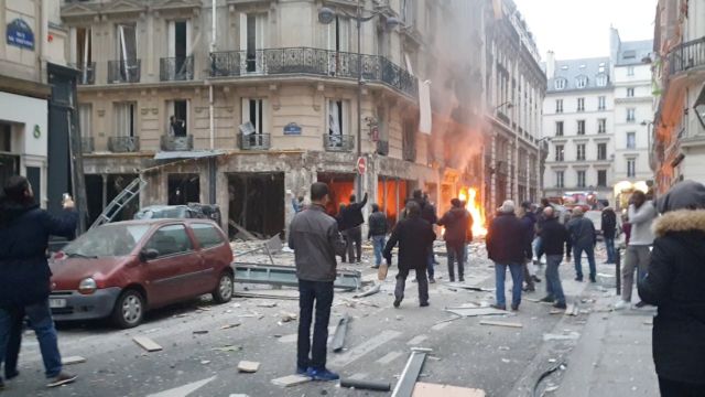 Τέσσερις οι νεκροί από την ισχυρή έκρηξη στο Παρίσι