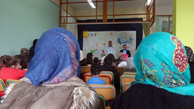 ΑΔΕΔΥ: Επίθεση σε δάσκαλο στη Σάμο για την εκπαίδευση προσφυγόπουλων
