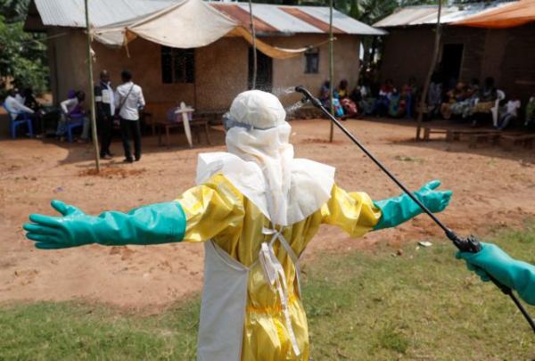 Σαρώνει ο Έμπολα τη ΛΔ Kονγκό – Ξεπέρασαν τους 400 οι νεκροί