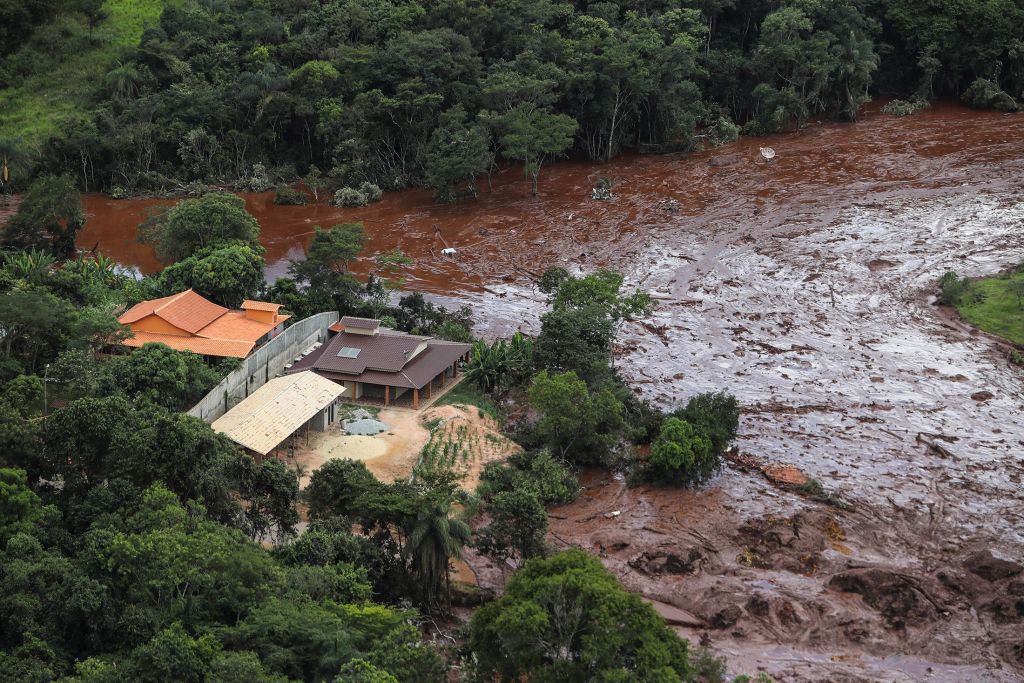 Βραζιλία: Εκκενώνονται χωριά υπό τον φόβο κατάρρευσης και άλλου φράγματος