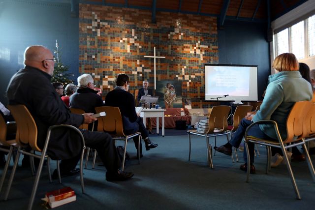 Ολλανδία: Άσυλο σε αρμένικη οικογένεια – Βρήκε καταφύγιο σε εκκλησία