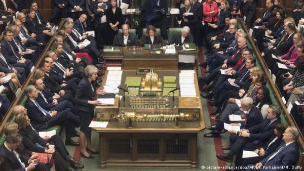 Δεδομένη θεωρείται η ήττα της Μέι στη βουλή