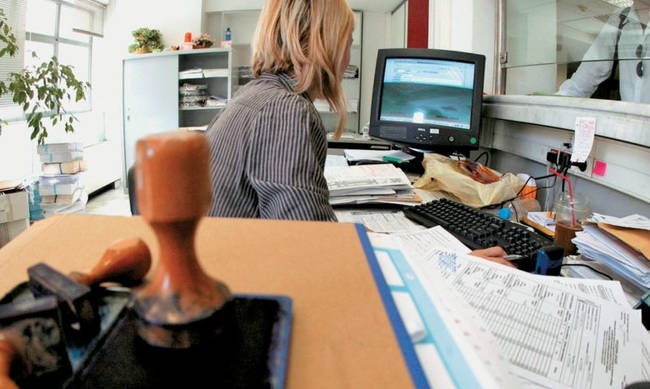 Ένα βήμα πιο κοντά στην καθιέρωση του «Συνηγόρου του Δημοσίου Υπαλλήλου»