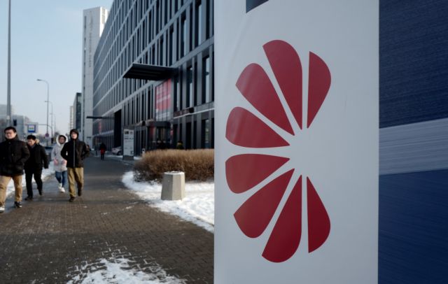 Handelsblatt : Η γερμανική κυβέρνηση επιδιώκει τον αποκλεισμό της Huawei από τα 5G