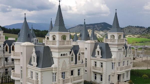 Εγκαταλελειμμένοι πύργοι στην Τουρκία