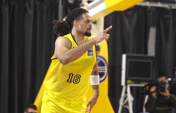 Μία επιστροφή, δύο απουσίες στον Άρη