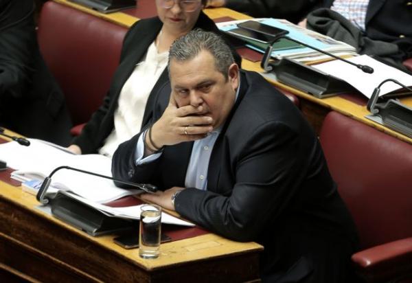 Νέα πυρά Καμμένου κατά Τσίπρα : Υπέκυψε στις πιέσεις Μέρκελ για το Μακεδονικό