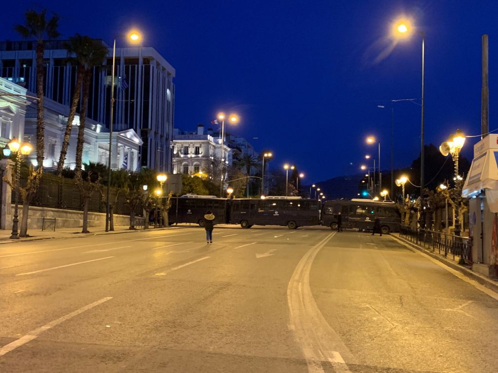 «Φρούριο» η Βουλή ενόψει συγκεντρώσεων για τις Πρέσπες