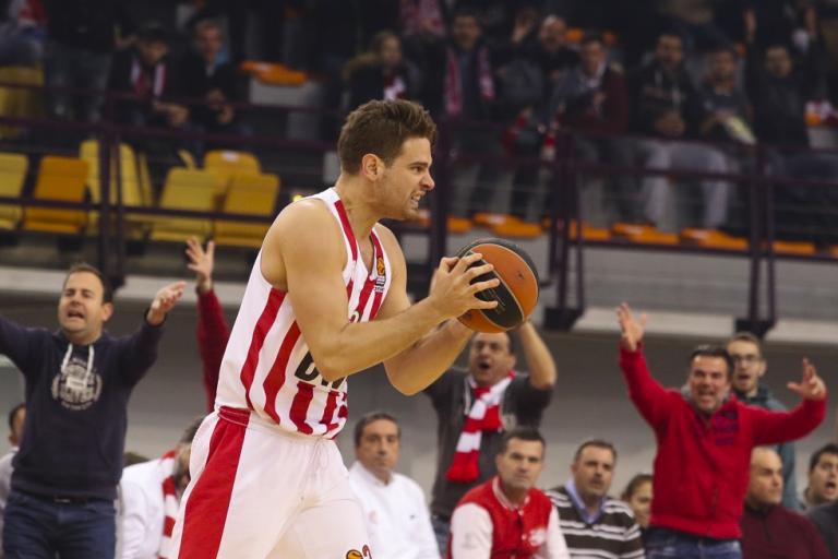 Απίστευτος Μπόγρης : «Αν χρειαστεί θα το βάλουμε και με το πόδι»