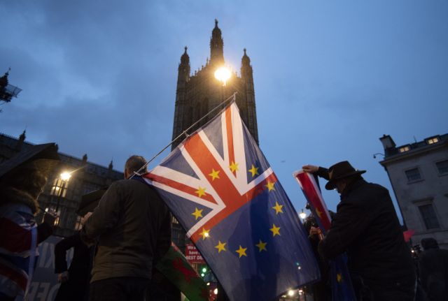 Βρετανία: Το 56% θα ψήφιζε υπέρ της παραμονής στην ΕΕ σε περίπτωση δεύτερου δημοψηφίσματος