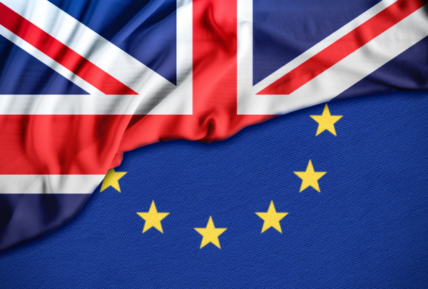 Υποχρεωτική η επιβολή δασμών στα βόρεια σύνορα της Ιρλανδίας σε περίπτωση «σκληρού» Brexit