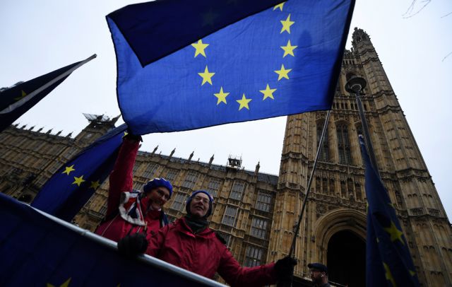 Απειλή το άτακτο Brexit και για την εμπορευματική κίνηση στο κανάλι της Μάγχης