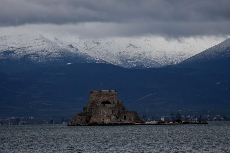 Πρωτοχρονιά με χιόνι στα ορεινά της Αργολίδας