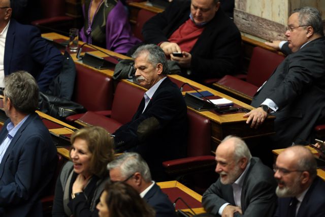 Δανέλλης : Αποφασίζω βάσει της συνείδησής μου