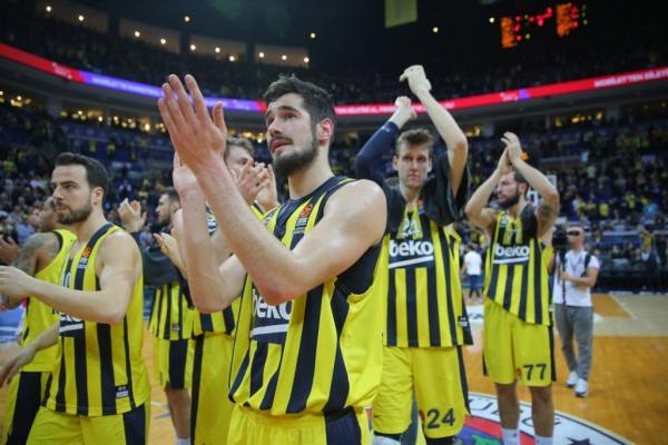 Γκριν για Φενέρ: «Μου αρέσει πολύ σε αυτή την ομάδα»