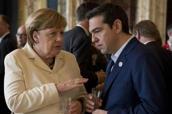 Reuters: Πιέσεις για μεταρρυθμίσεις φέρνει μαζί της στην Αθήνα η Μέρκελ