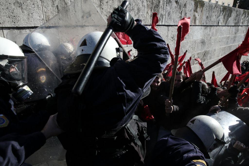 Βαράτε τους: το νέο δόγμα Τσίπρα