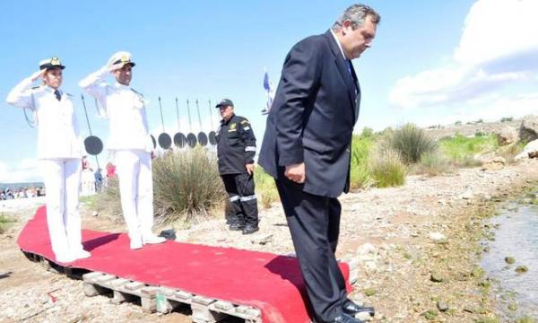 Ο «κόκκινος Πάνος» ξαναγίνεται «μαύρος» και άνθρωπος για όλες τις δουλειές