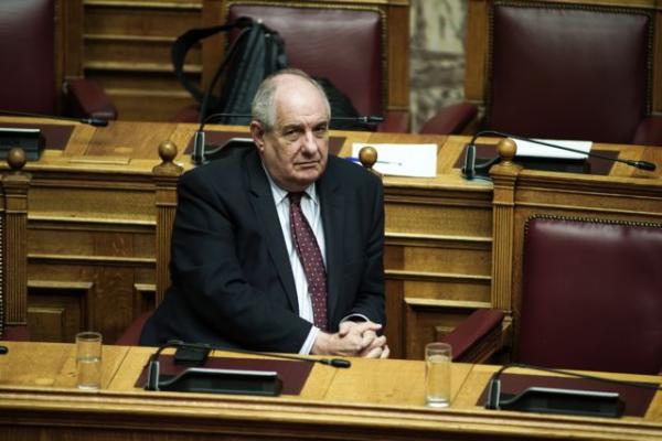 ΝΔ κατά Κουίκ : 70 ταξίδια σε 26 μήνες θητείας