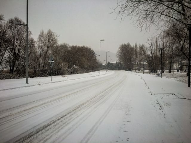 Δυο καραμπόλες με 13 αυτοκίνητα στον δρόμο Κοζάνης – Πτολεμαΐδας