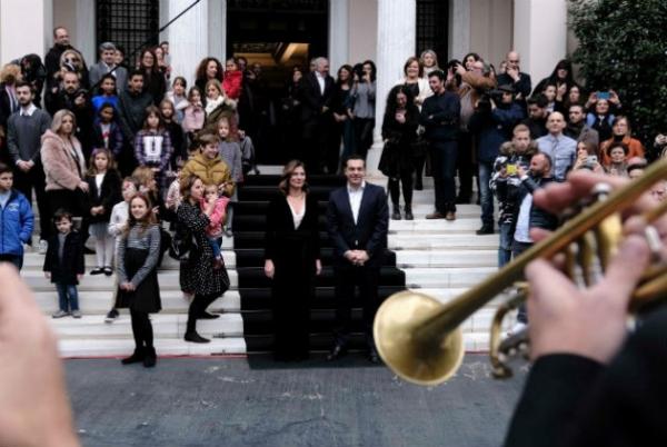 Μαγειρεύουν την «κουτσή πάπια» στο Μαξίμου – Θα γίνει… Τζουμπές ο Αλέξης Τσίπρας;