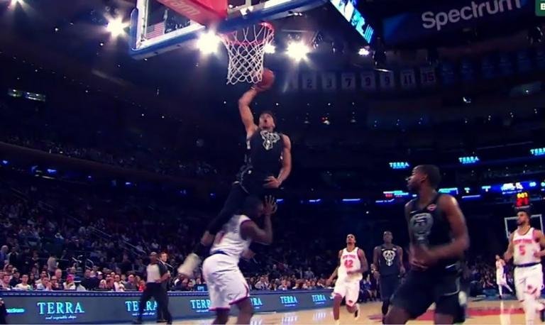 Το καλύτερο κάρφωμα για το 2018 ανήκει στον Αντετοκούνμπο!