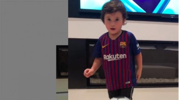 Ο γιος του Μέσι έκανε σμπαράλια το κινητό της Αντονέλα!