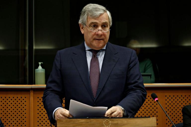 Ο Ταγιάνι αναγνωρίζει τον Γκουαϊδό και ζητά την αποχώρηση του Μαδούρο