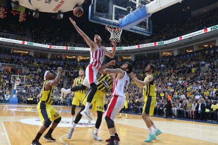 Άποντος μετά από 2,5 χρόνια ο Πρίντεζης