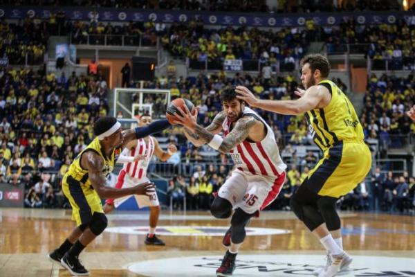 Live : Φενέρμπαχτσε – Ολυμπιακός