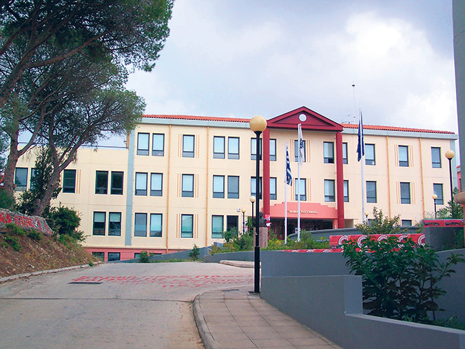 Υποπτη σκόνη : Ειδικοί έφτασαν κατεπειγόντως στη Μυτιλήνη