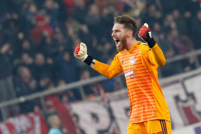 A Bola: Ενεργοποιεί την οψιόν για Σα ο Ολυμπιακός