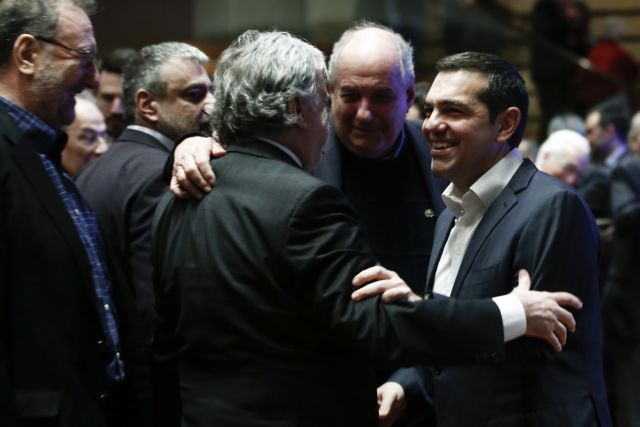 Δανέλλης, Κουίκ και Παπαχριστόπουλος στην ομιλία Τσίπρα για τη Συμφωνία των Πρεσπών