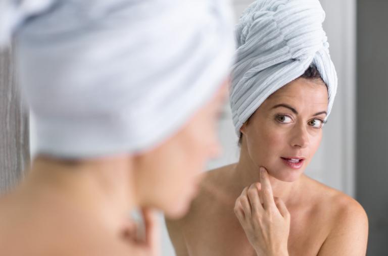 Δέρμα με σπυράκια: Η μάσκα που θα σας χαρίσει καθαρό πρόσωπο