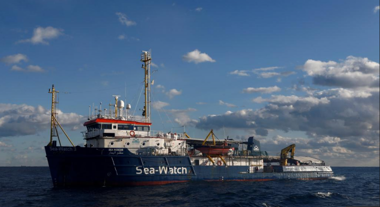 Έκκληση του Πάπα για αλληλεγγύη προς τους μετανάστες στα ανοιχτά της Μάλτας