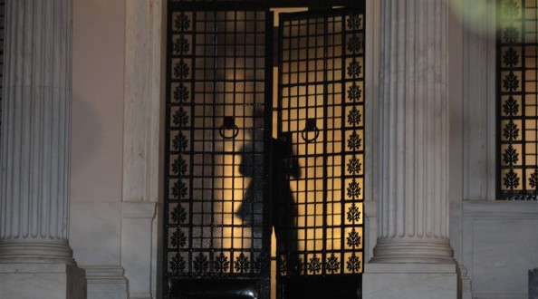 Αποκάλυψη: Υπό παραίτηση εδώ και μήνες σημαντικός υπουργός